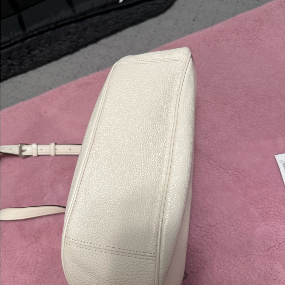 Coach Mara Pebble Leather Shoulder Cross Body Bag in Chalk White - Picture 4 of 6